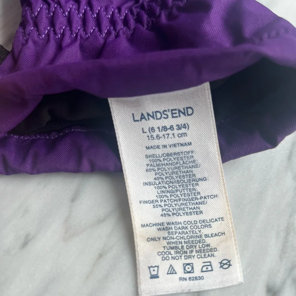 Lands End kid’s gloves